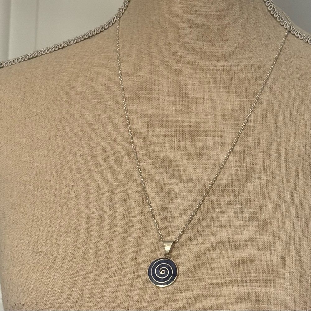 NFF NECKLACE 925 STERLING SILVER 23” ROPE CHAIN BLUE INLAY CIRCLE PENDANT 7.5g